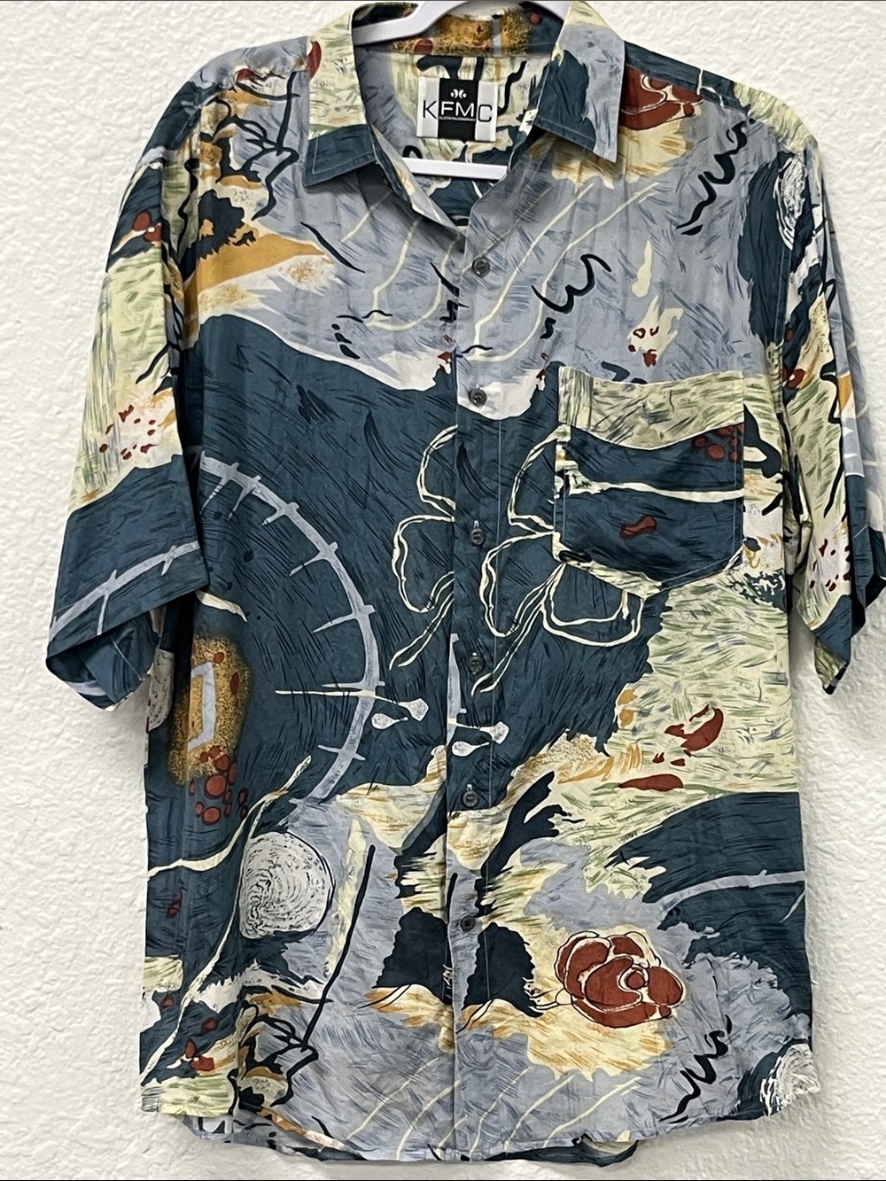KFMC 100% Silk Short-Sleeve Casual Button-Down Shirt 
#1087